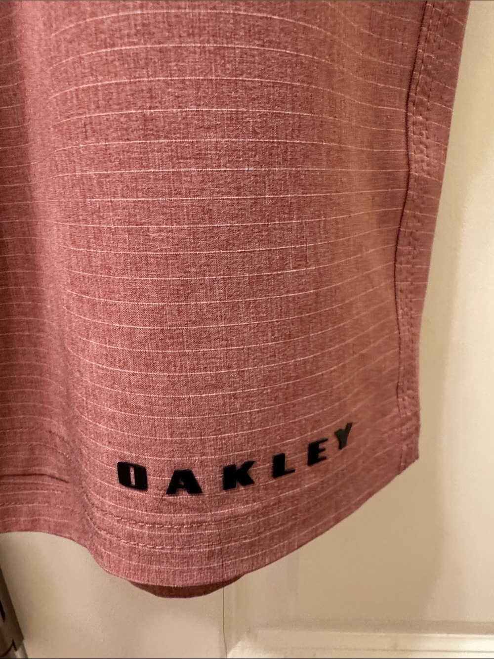 Oakley Men hydrolix Shorts - Picture 2 of 4